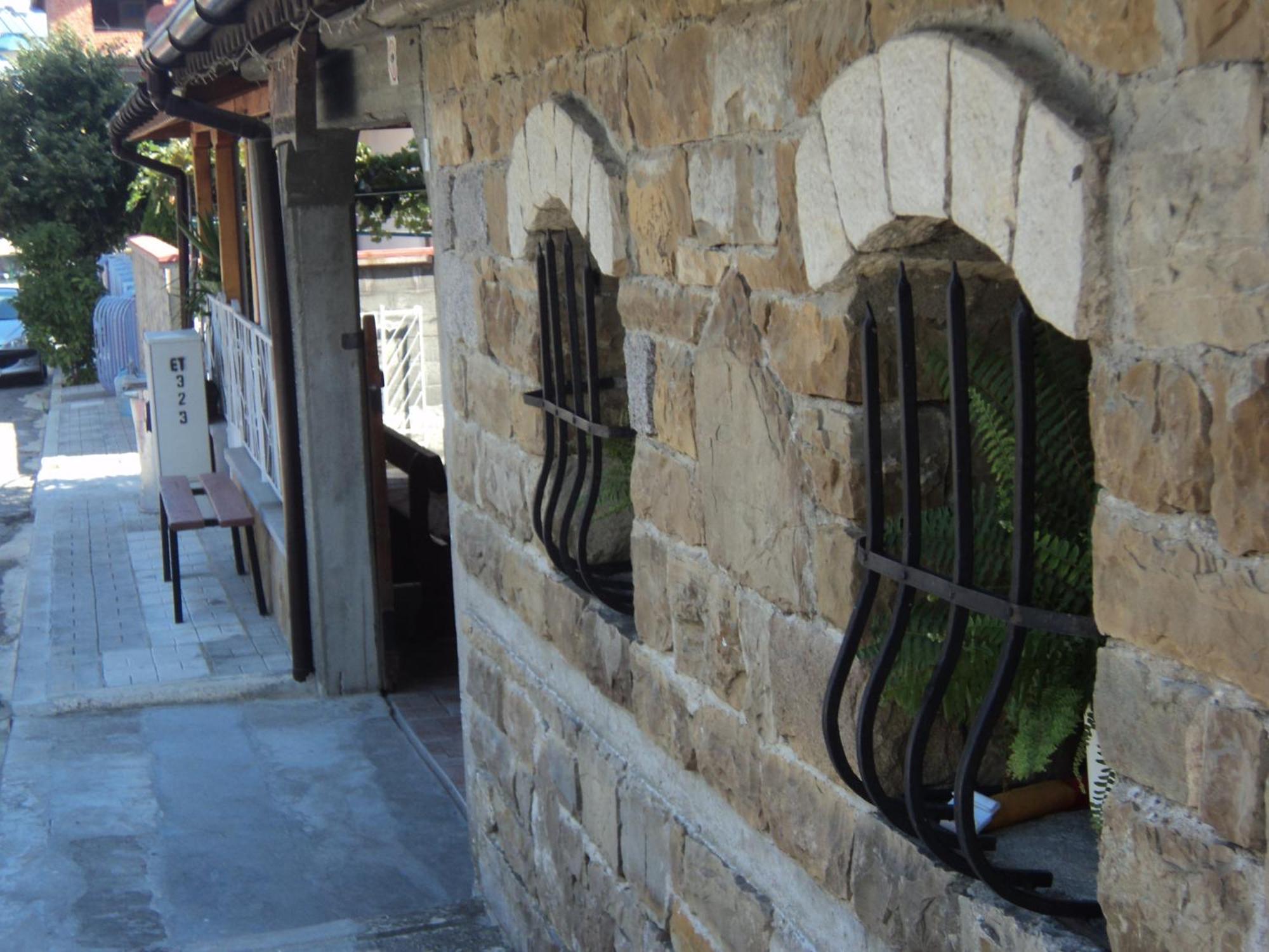 Guest House Drazhev Obzor Exterior photo